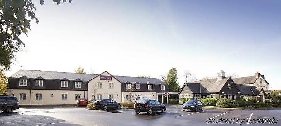 Premier Inn Manchester Handforth 3*,